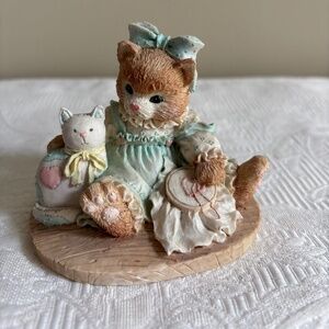 Calico Kittens, Friendship is Sewn Stitch by Stitch